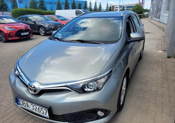 Toyota Auris cena 52000 przebieg: 143000, rok produkcji 2015 z Biały Bór małe 254